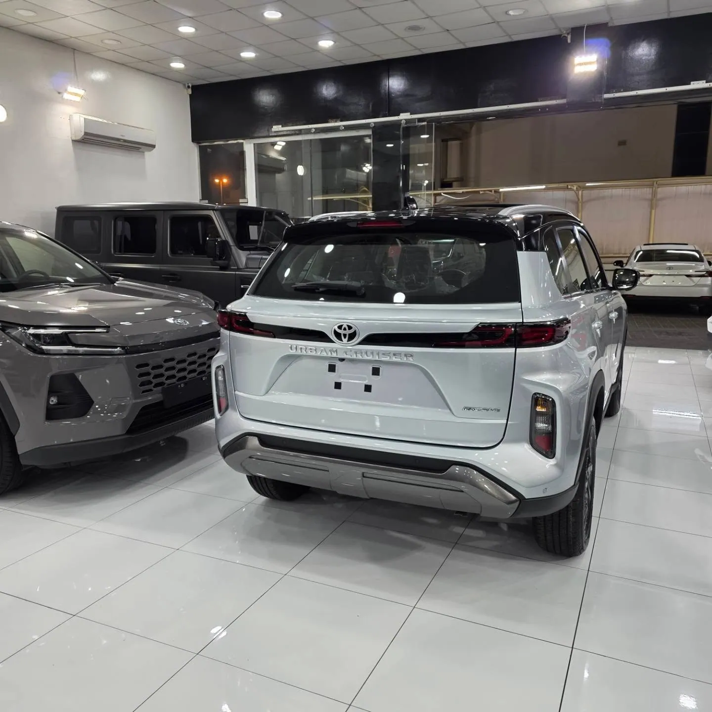 2026 Toyota Urban Cruiser, photograph 3 of 6
